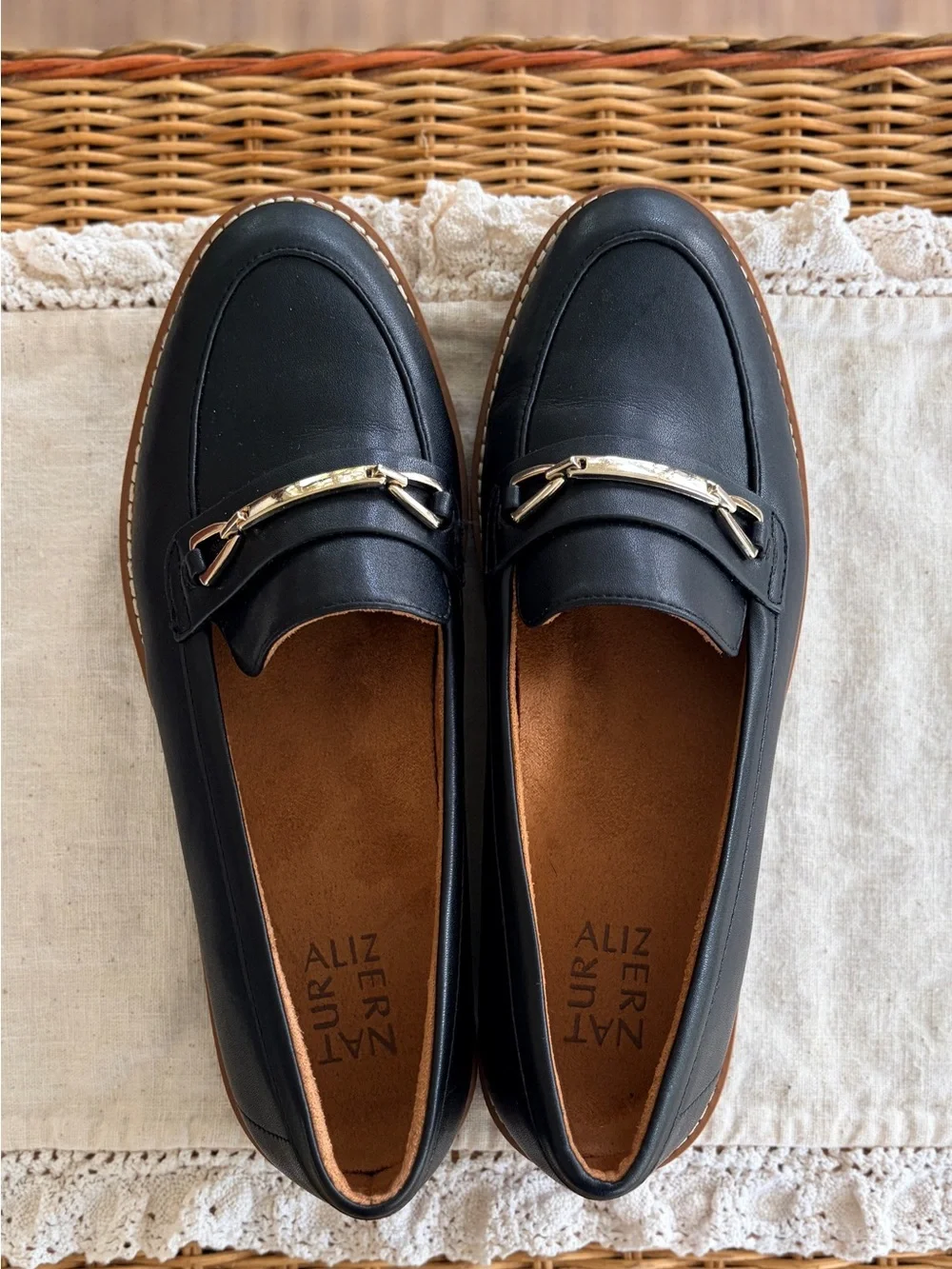 Naturalizer black leather